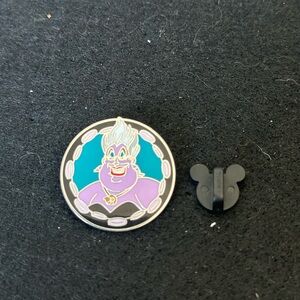 Ursula, The Little Mermaid Pin, Disney Trading Pin 2012 Disney Pin PC-CH5